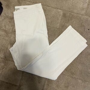 Dana Buchman white straight pants